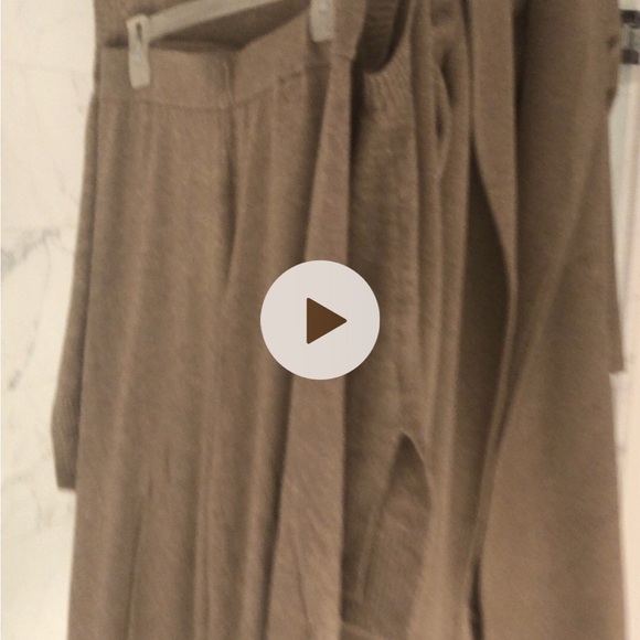 Set . If you get coat . Scarf is free. - Picture 6 of 14